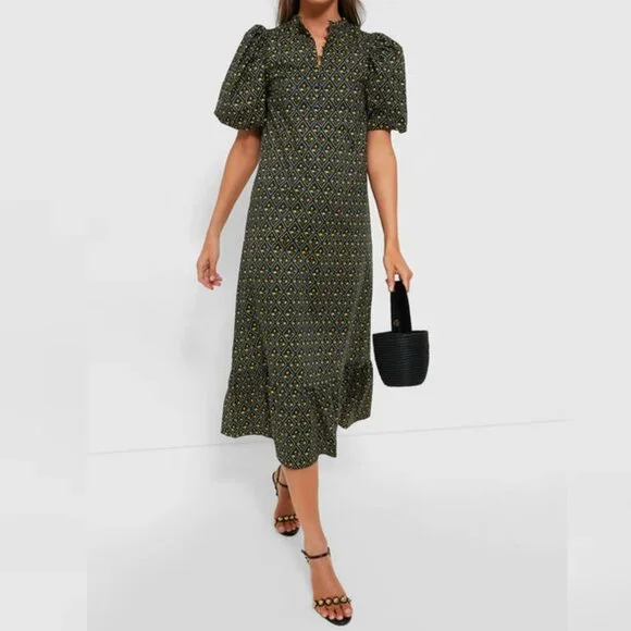 knee length dresses for ladies Hyacinth House Size L Blue Floral Dress – Chic Consignment LLC main image 0